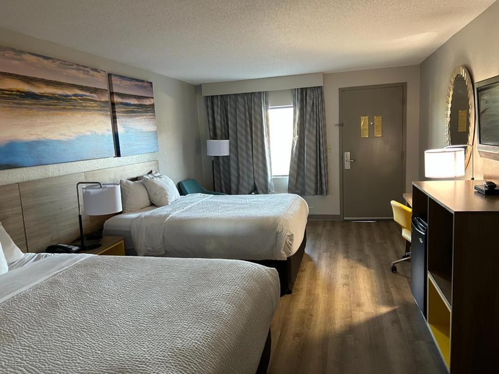 Days Inn By Wyndham St George St. George Екстериор снимка