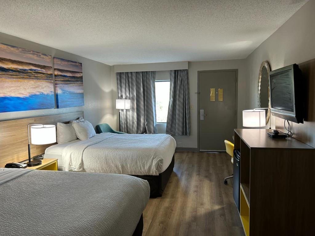 Days Inn By Wyndham St George St. George Екстериор снимка